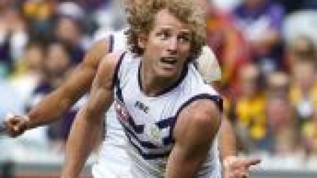 Article image for Mundy hints at Vic return