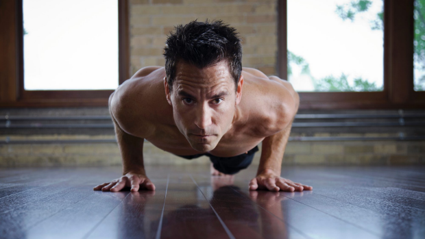 Article image for 50-year-old WA man sets push up record