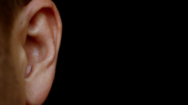 Article image for Hearing loss turns to speaking success