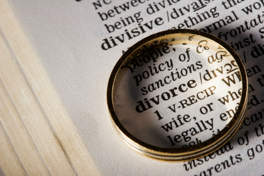 Article image for Ditch the courts for divorce; go online