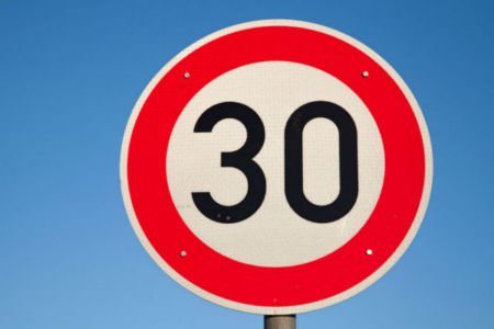 Should we drop the speed limit to 30km/h?