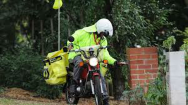 Article image for Fears for over 2000 postie jobs