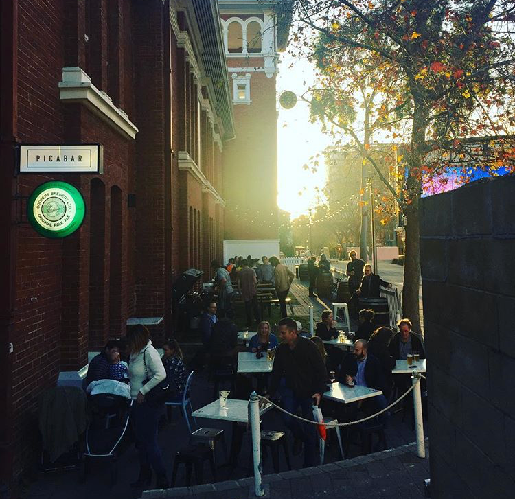 Minister defends decision to pull lease from successful Perth bar