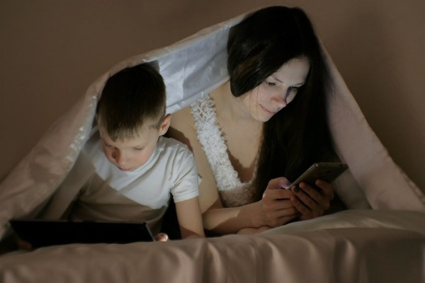 Could family data plans be contributing to kids spending too much time in front of screens?