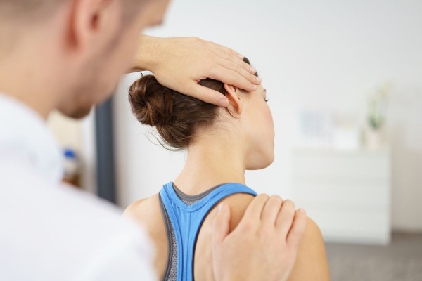 Physiotherapist Dr Andrew Thompson treats your aches and pains