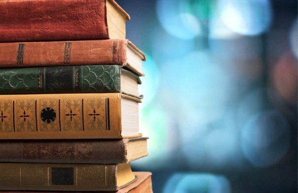 Perth Tonight Book Club with Chelsie Stone