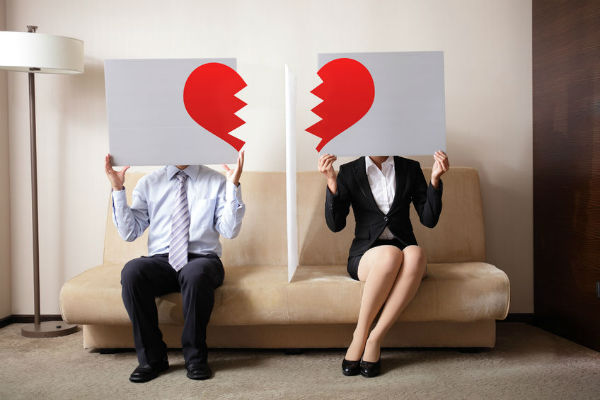 People are googling divorce at staggering rates, but why?