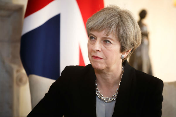 Theresa May resigns