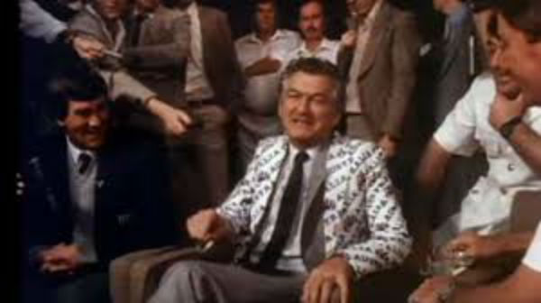 Bob Hawke jacket was a tea towel pattern