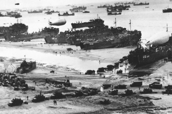Remembering Australians in D-Day with historian Graham McKenzie-Smith