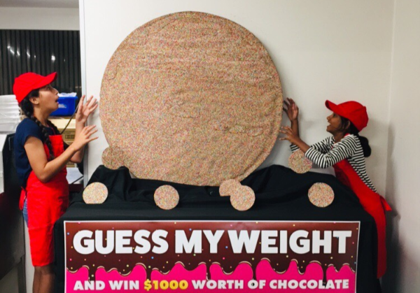 WA chocolatier makes world’s largest choc freckle: how much do you think it weighs?