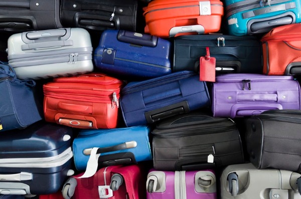 26 suitcases of clothes thrown out PER MINUTE in Australia