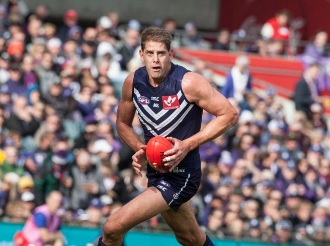 Big Sandi hangs up boots with Fremantle