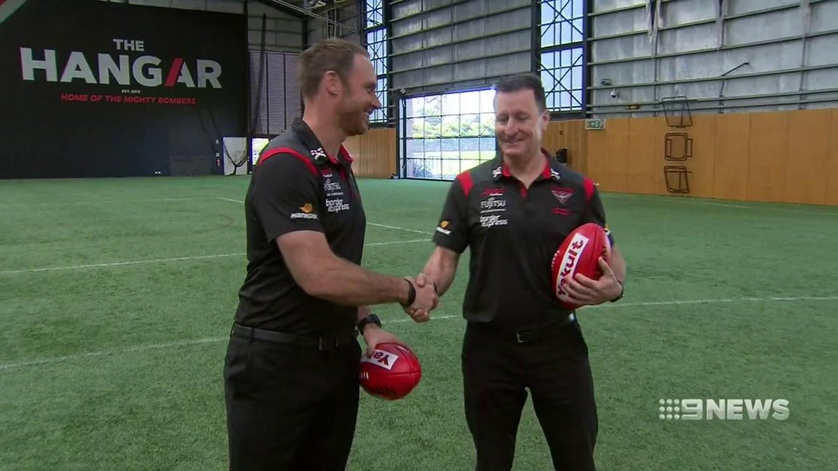 Worsfold hands over reins to future Bombers coach