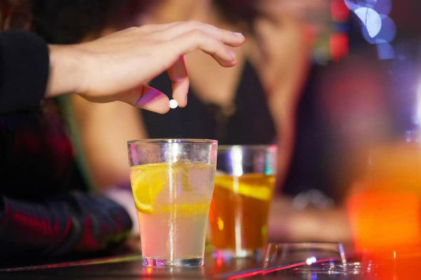Listeners tell their stories of drink spiking