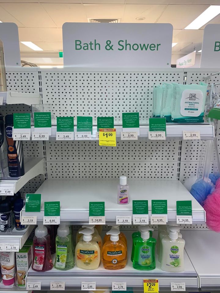 DIY hand sanitiser: Shannon Lush - 6PR