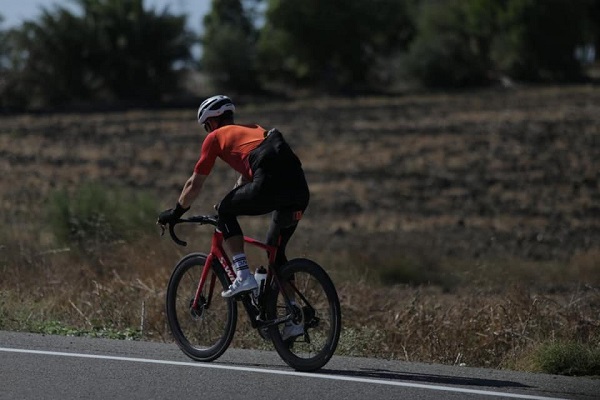 Article image for New World Record Holder! Perth man Jack Thompson rides 3,500 km in seven days!