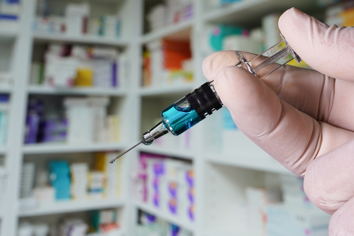 Pharmacists given green light to administer COVID jab