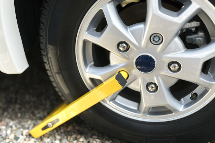 Article image for Wheel clamping to be banned by Christmas