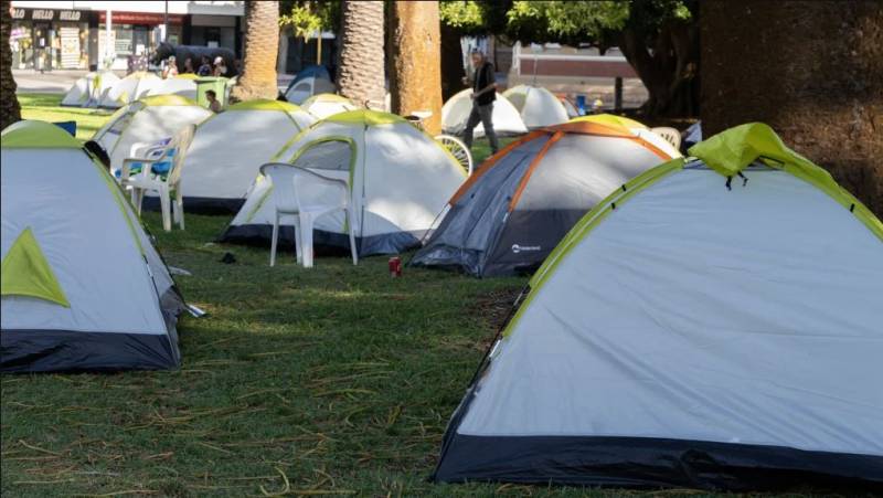 Article image for Activist hits back at Premier over tent city comments