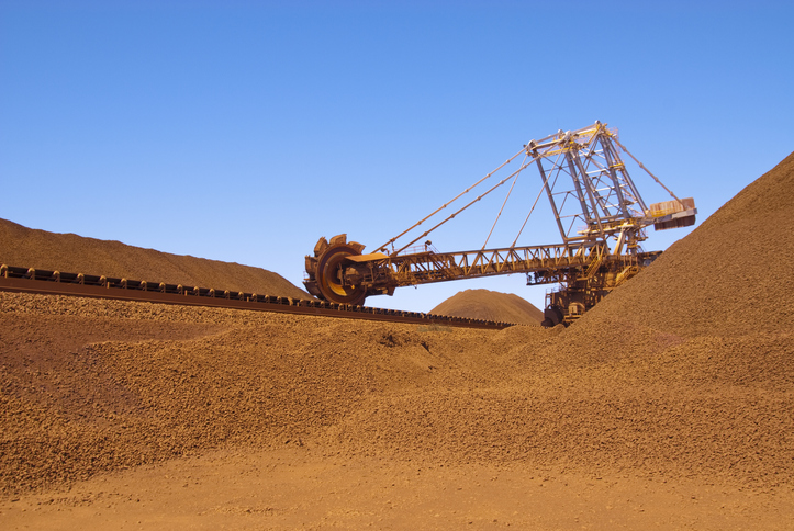 Article image for Mining company to get $200 million in royalties after state government deal