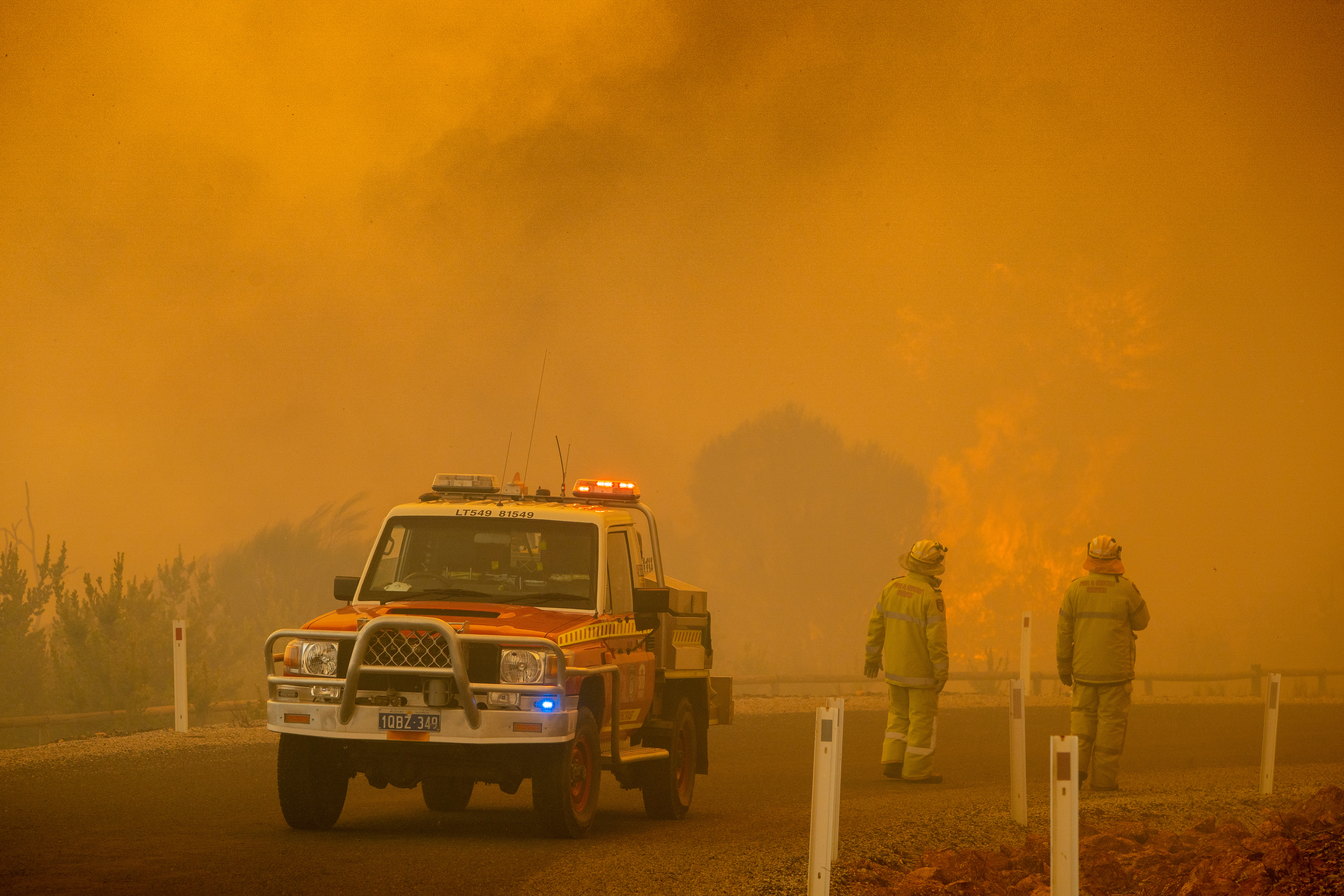 Article image for Number of homes destroyed in bushfires rises