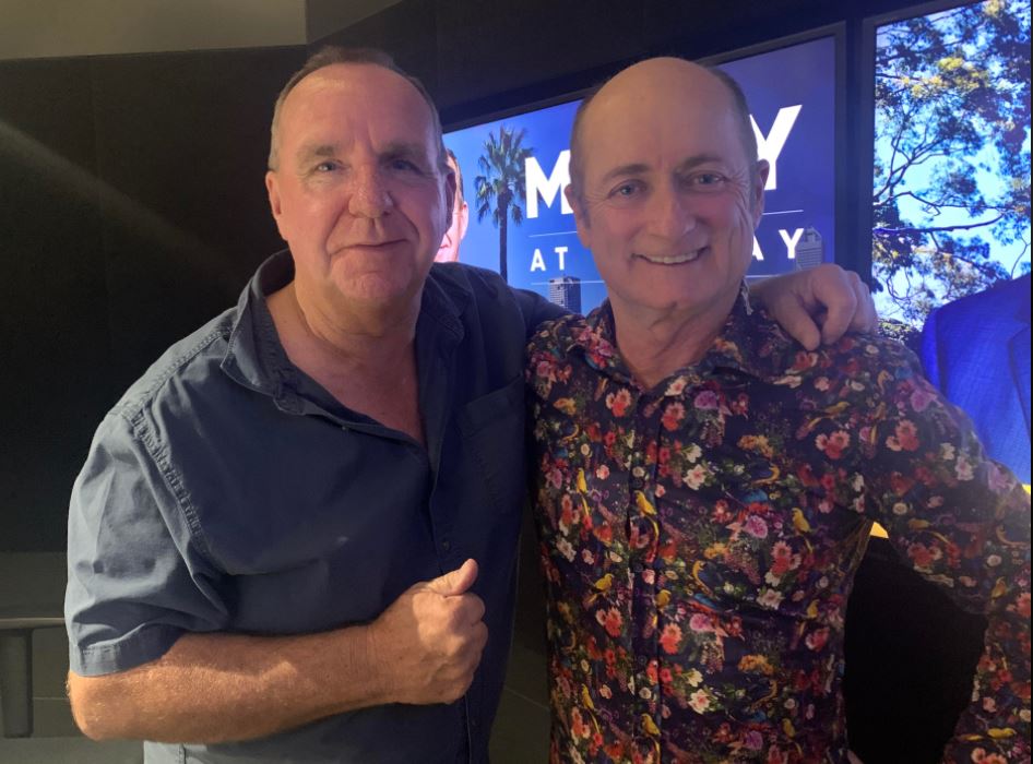 Article image for VIDEO | Hoodoo Gurus frontman Dave Faulkner plays live on 6PR