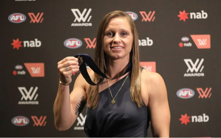 Article image for Kiara Bowers takes out AFLW best and fairest