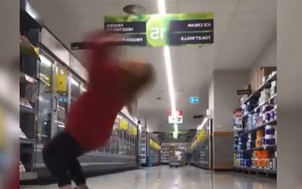 Article image for WHAT’S TRENDING | Supermarket stunt fail