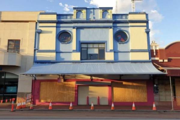 Article image for Subiaco council refuse application to demolish crumbling buildings