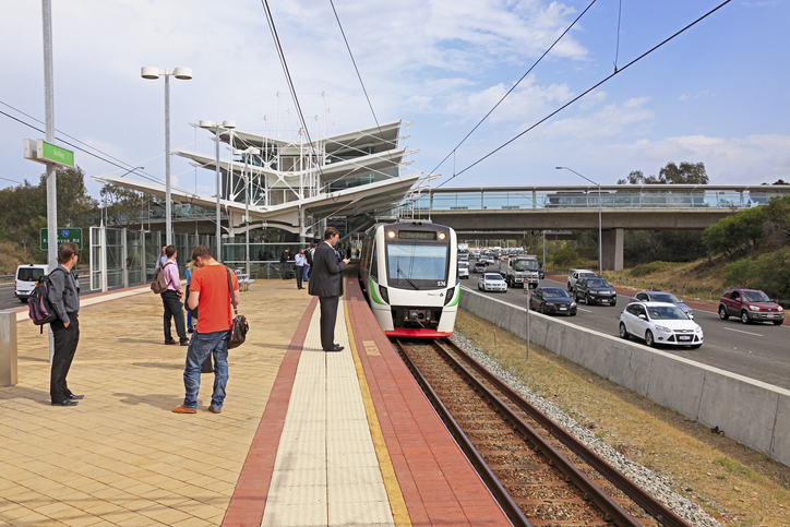 Article image for Joondalup trains back up after crack in train line