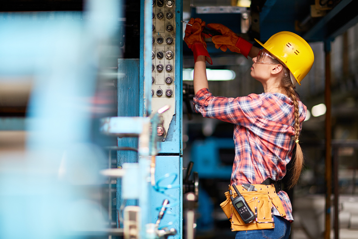 Article image for Union reveals key to boosting female staff in electrician trade