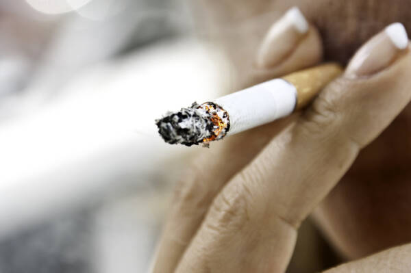 Article image for Push to put cigarettes out in WA prisons