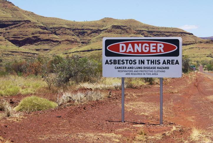 Article image for Asbestos warning: Travellers urged to avoid closed WA mining town