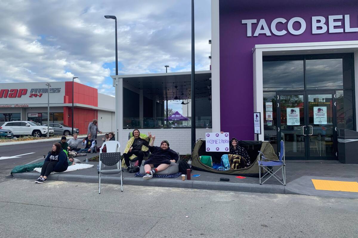 Article image for Taco Bell fans queue overnight ahead of the opening of its first Perth store