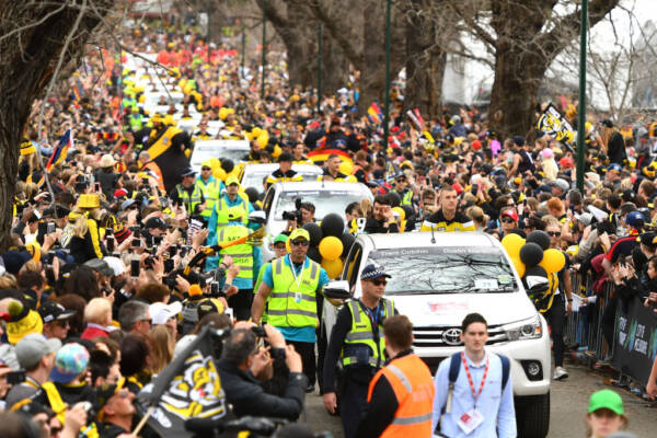 Article image for RUMOUR CONFIRMED: AFL grand final parade turns to water