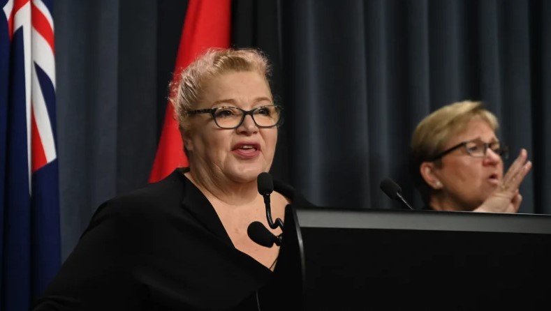 Article image for Victoria rosters days off for school children as WA teacher shortage crisis looms large