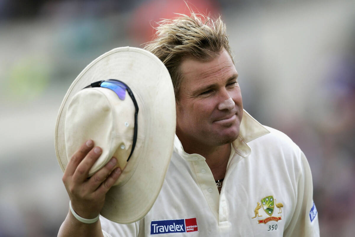Article image for Shane Warne dies, aged 52, from suspected heart attack