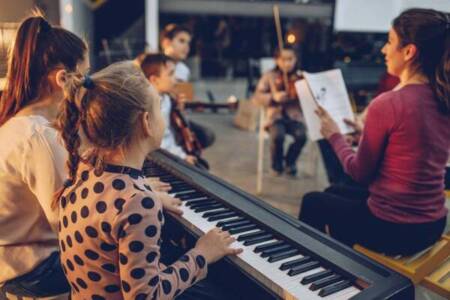 Why Australian students are missing out when it comes to music