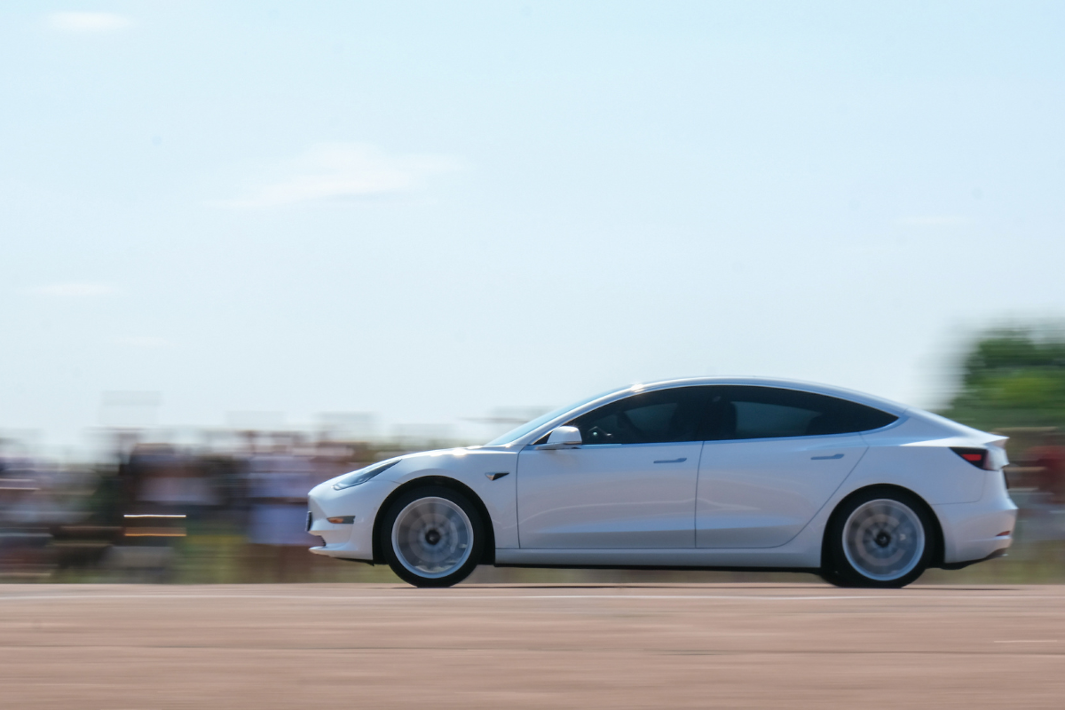 Article image for Calls to make electric vehicles louder