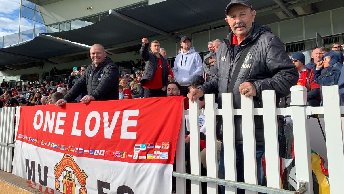 Article image for Passionate fans relishing Man United’s Perth tour