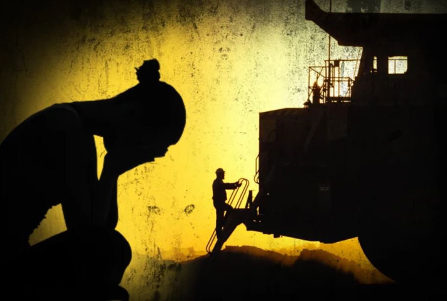 Article image for Mining sexual harassment report: ‘Time for blokes to pull their heads in’