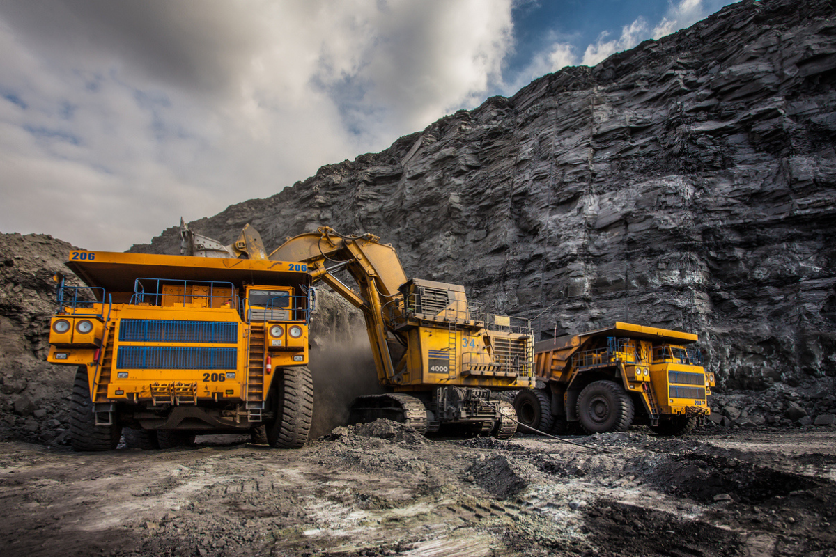 Article image for WA urged to sell its coal and gas at a ‘discounted’ price to the East Coast