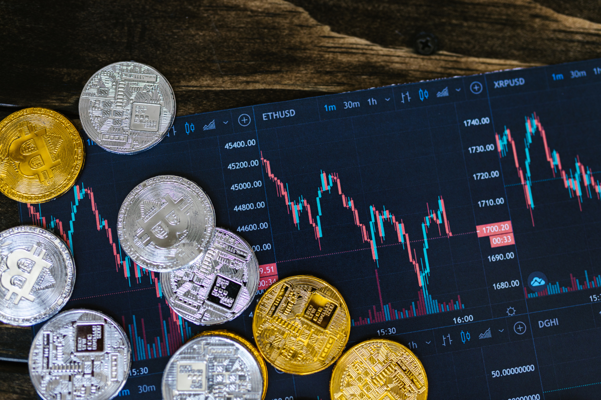 Article image for Calls to better regulate crypto-asset sector as FTX sees a crippling collapse