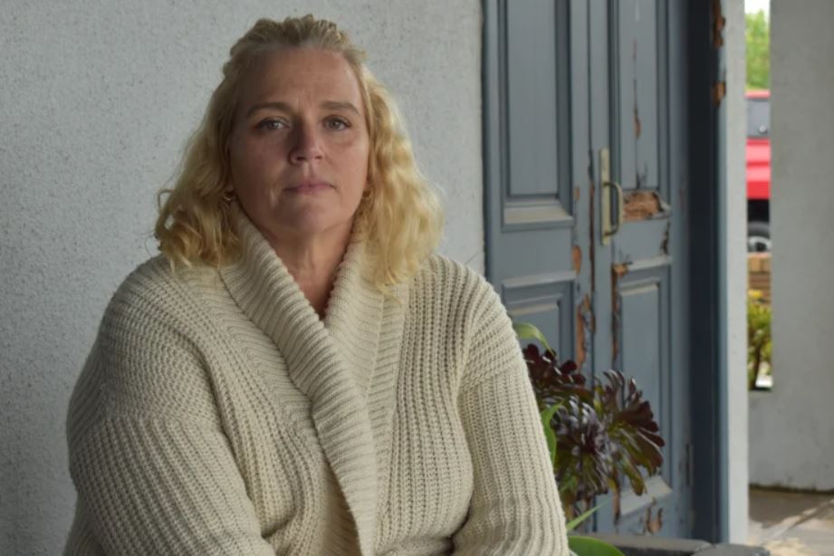 Article image for Perth mum may take school skirt fight to equal opportunity commission