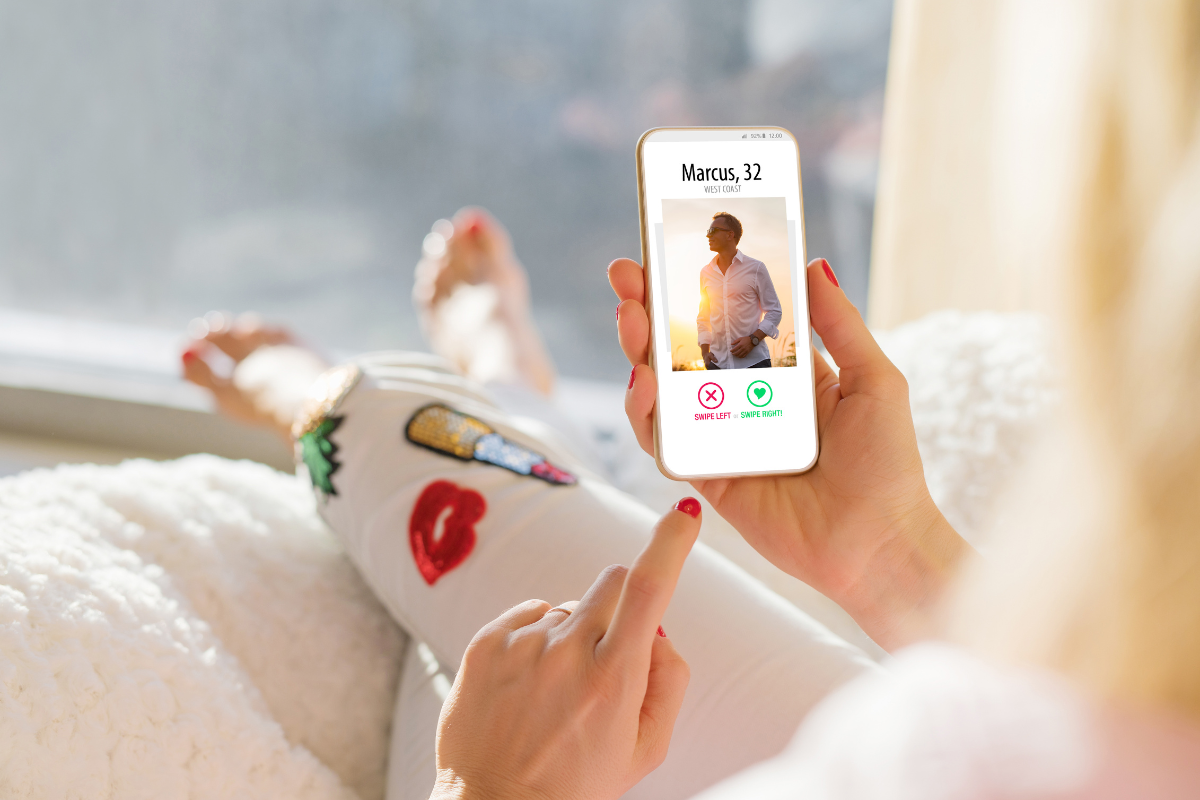 Article image for Push to ban AVO offenders from using dating apps after Sydney killing