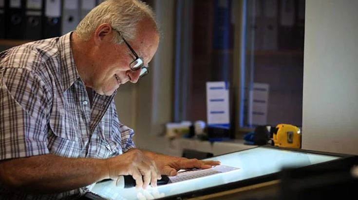 Article image for Seniors get their shot at extra cash… for a short time only