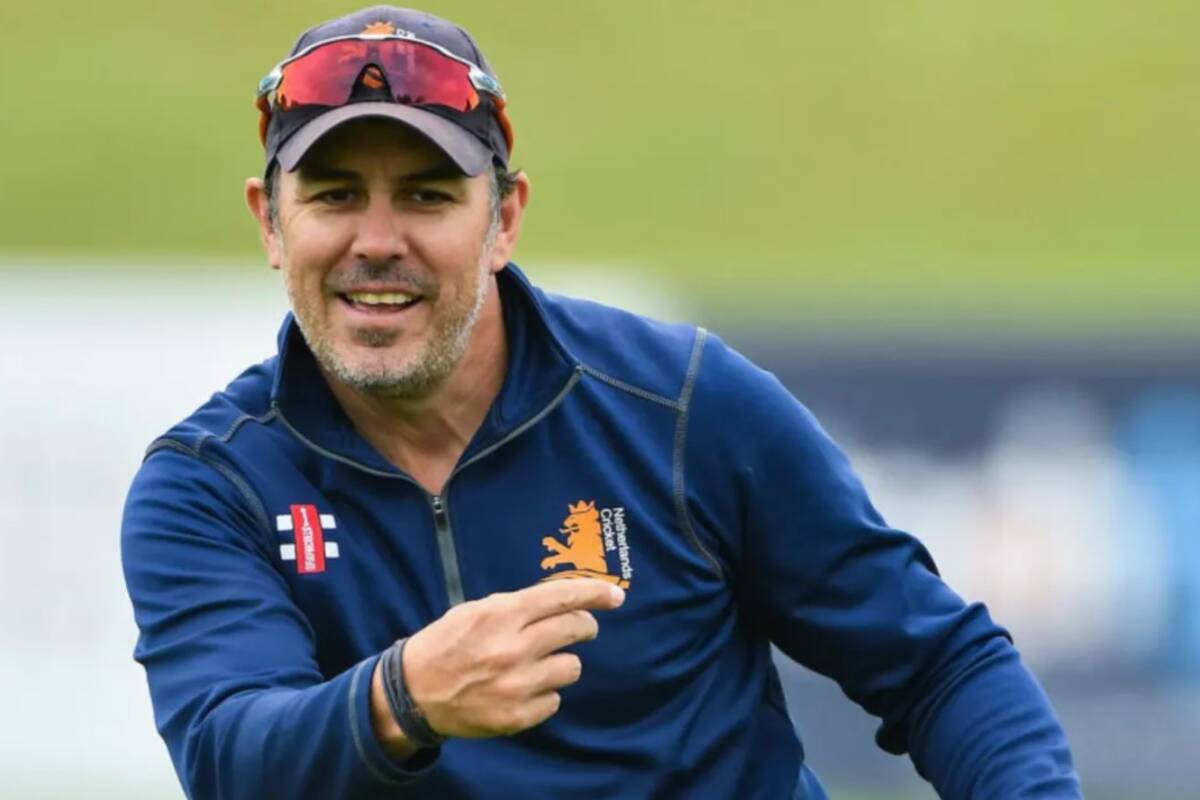 Article image for RUMOUR CONFIRM: Cambo snares head coaching role