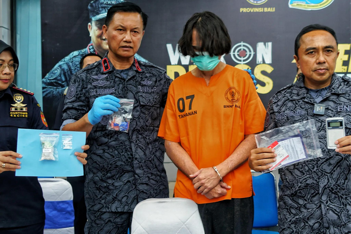 Article image for WA man avoids death penalty in Bali for smuggling heroin and meth