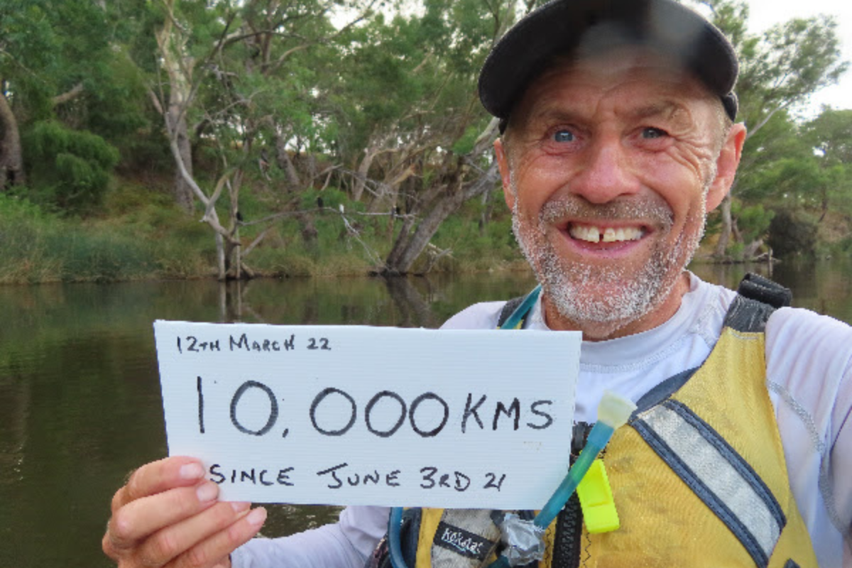 Article image for 70-year-old WA kayaker paddled 14,000km for prostate cancer research